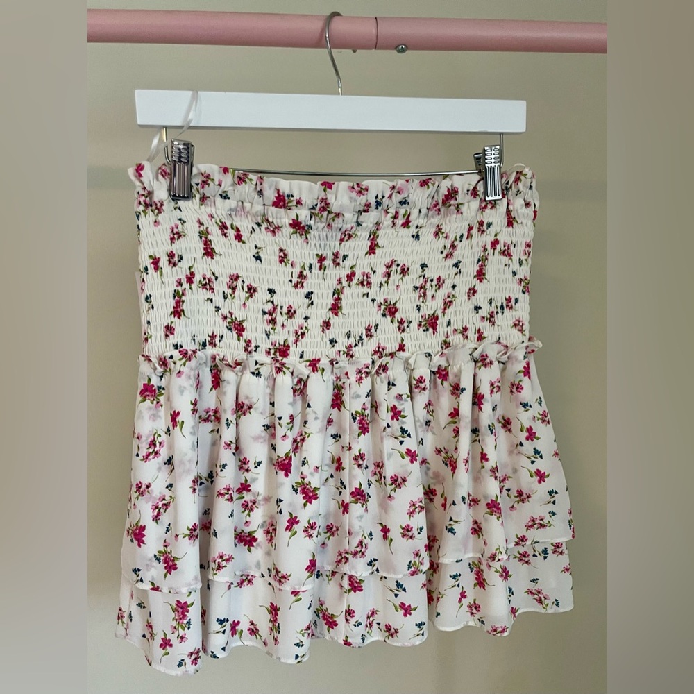 Aqua Women's Smocked Skirt - Picture 5 of 5